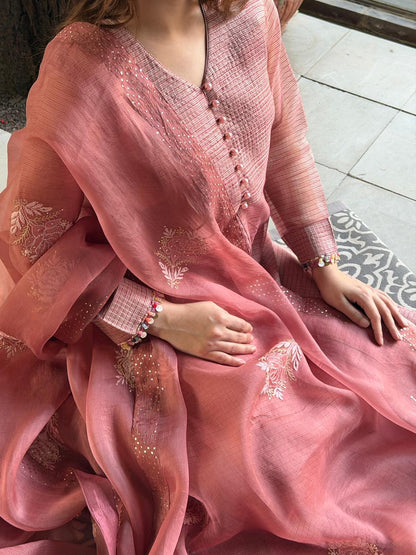 Salmon Pink Tissue Silk Dagla Kurta Set