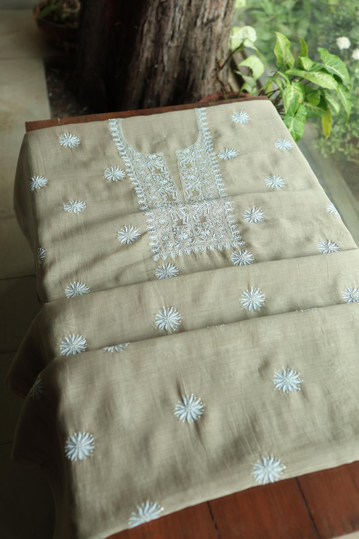 Mal Cotton Chikankari Unstitched Fabrics With Kamdani