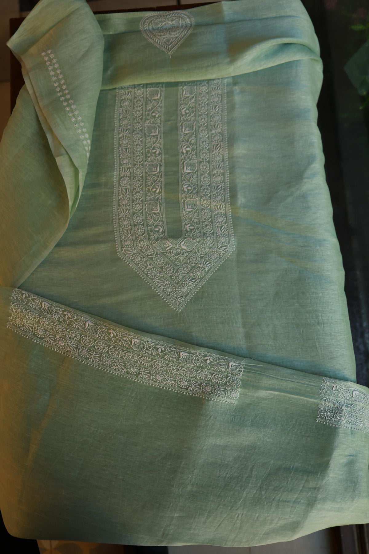 Sea Green Linen Chikankari Unstitched Men's Kurta Fabric
