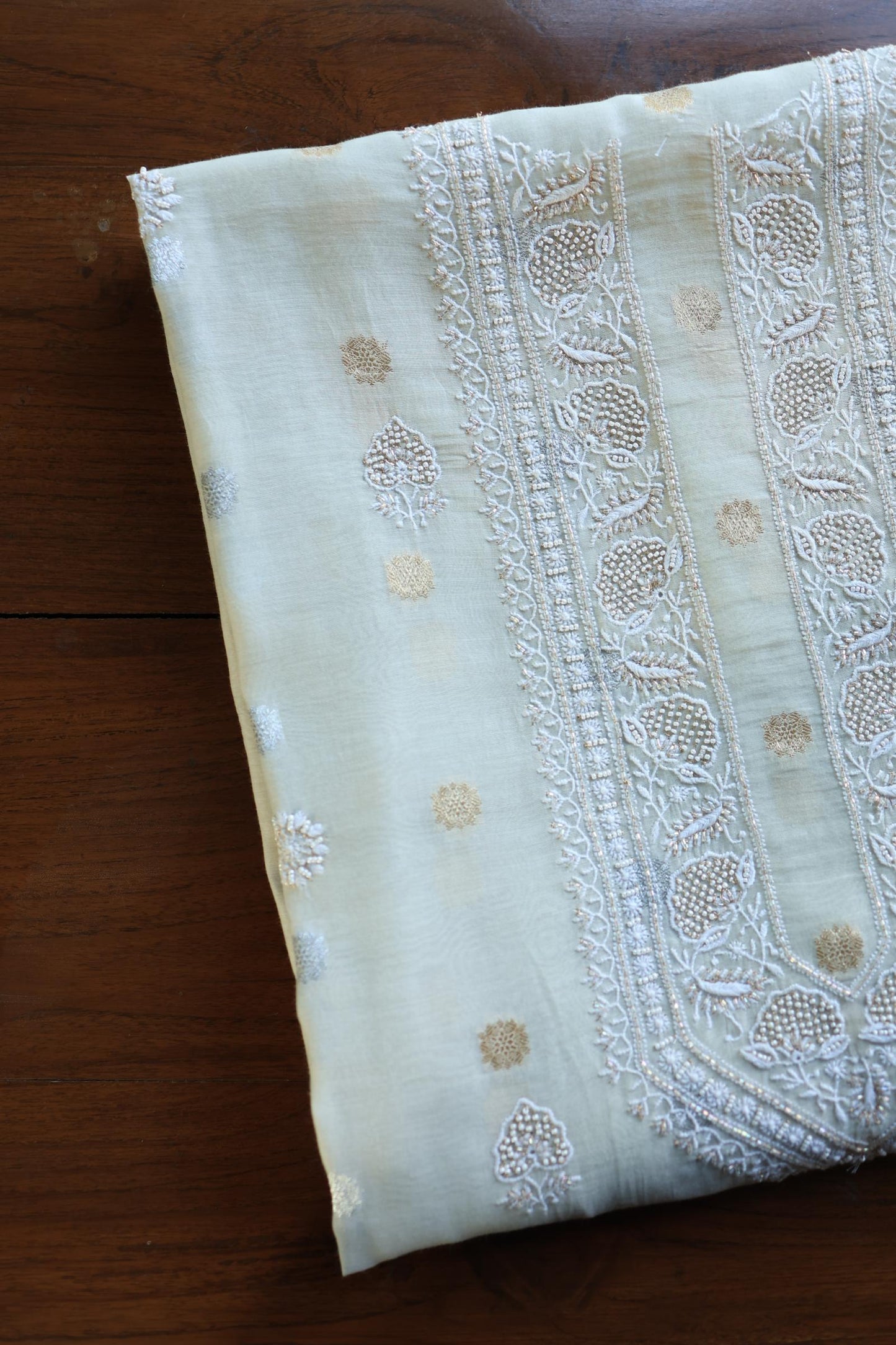 Silver Grey Shade Shade Zari Chanderi Unisex Chikankari Unstitched Men’s Kurta Fabric