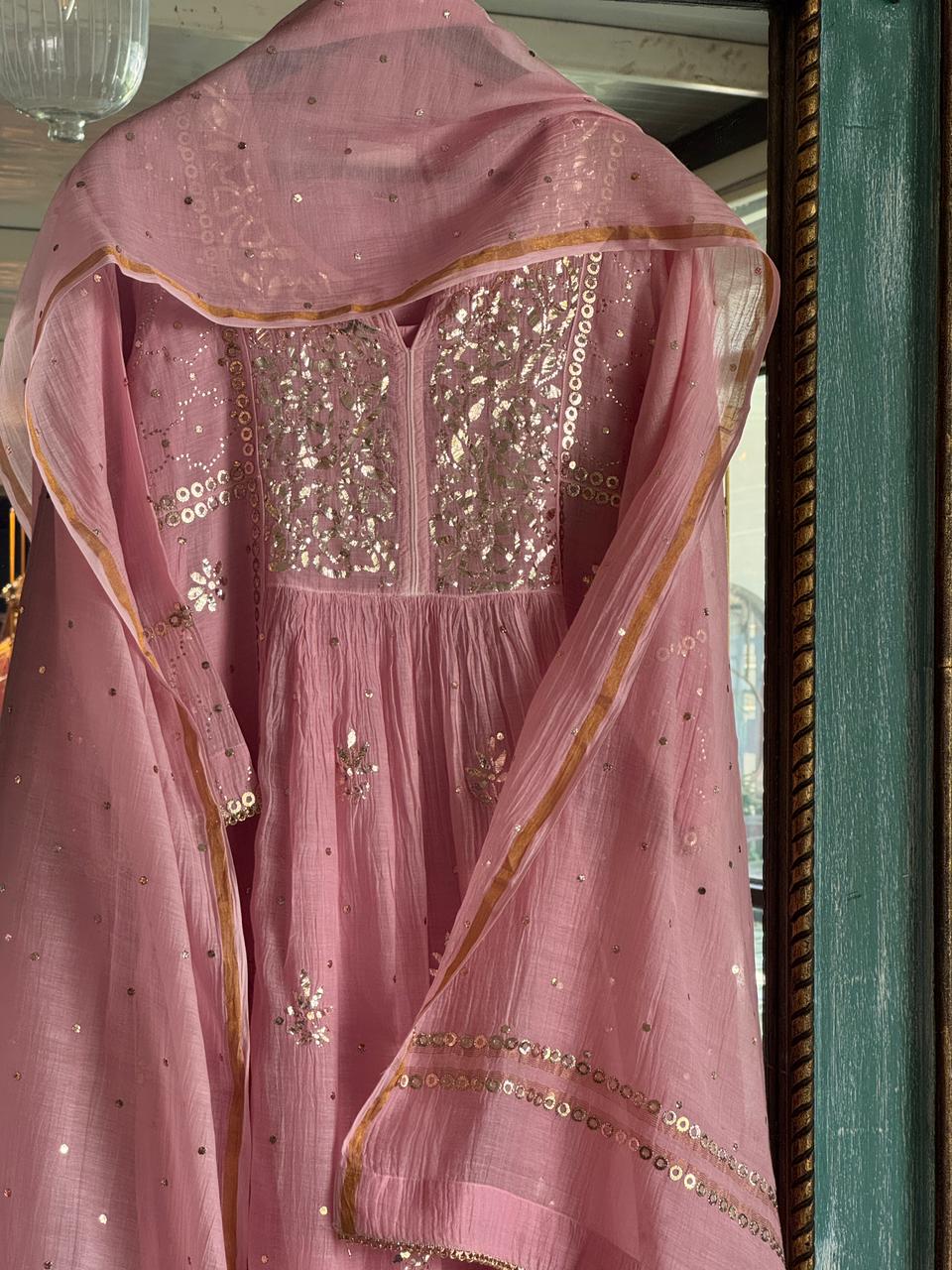 Soft Pink Shade Mukaish Kamdani Mul Chanderi Kurta Set