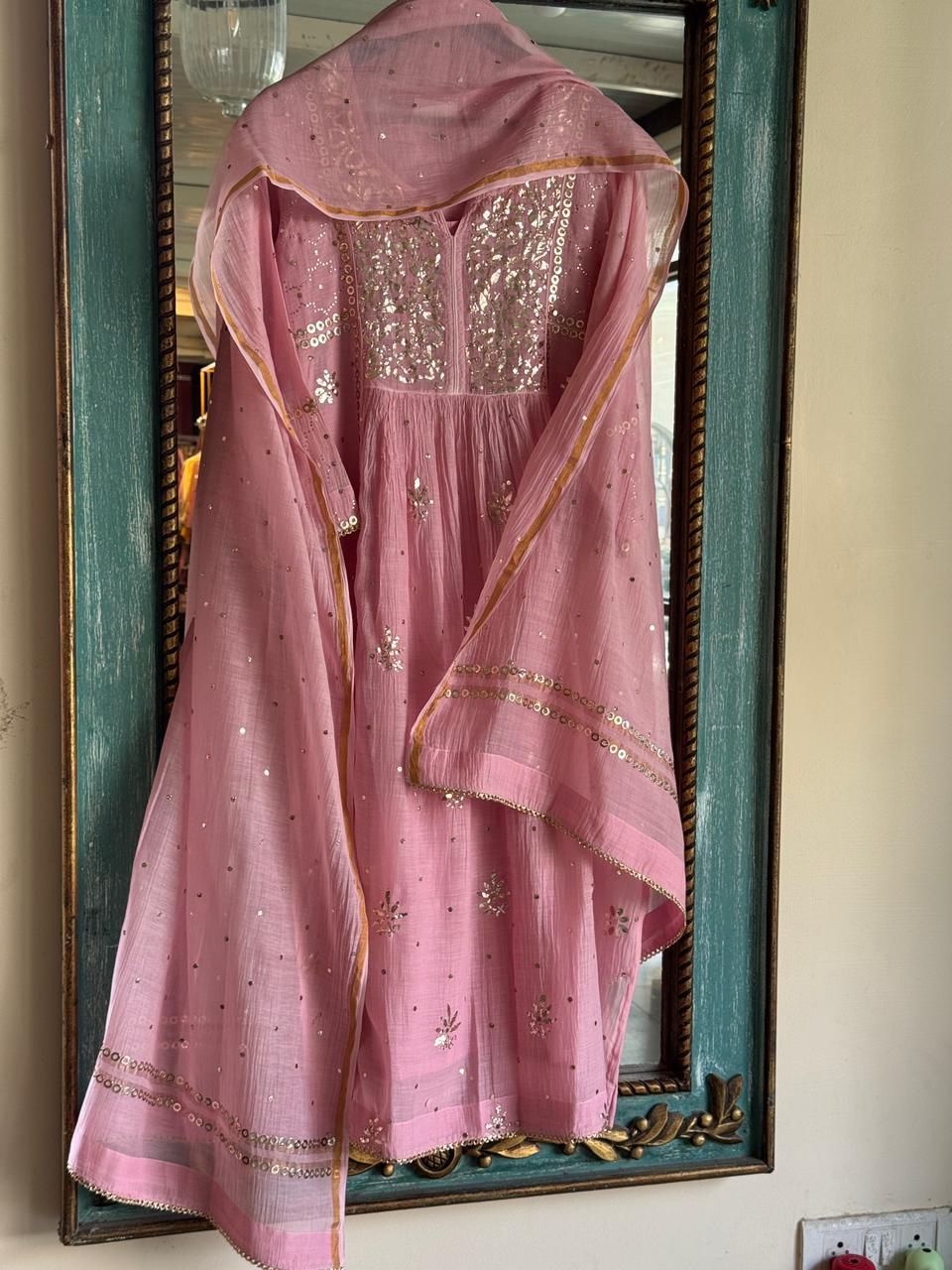 Soft Pink Shade Mukaish Kamdani Mul Chanderi Kurta Set