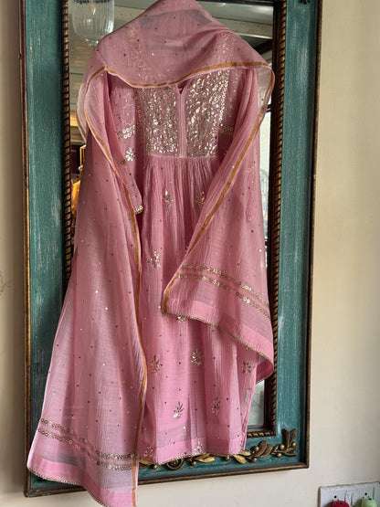 Soft Pink Shade Mukaish Kamdani Mul Chanderi Kurta Set
