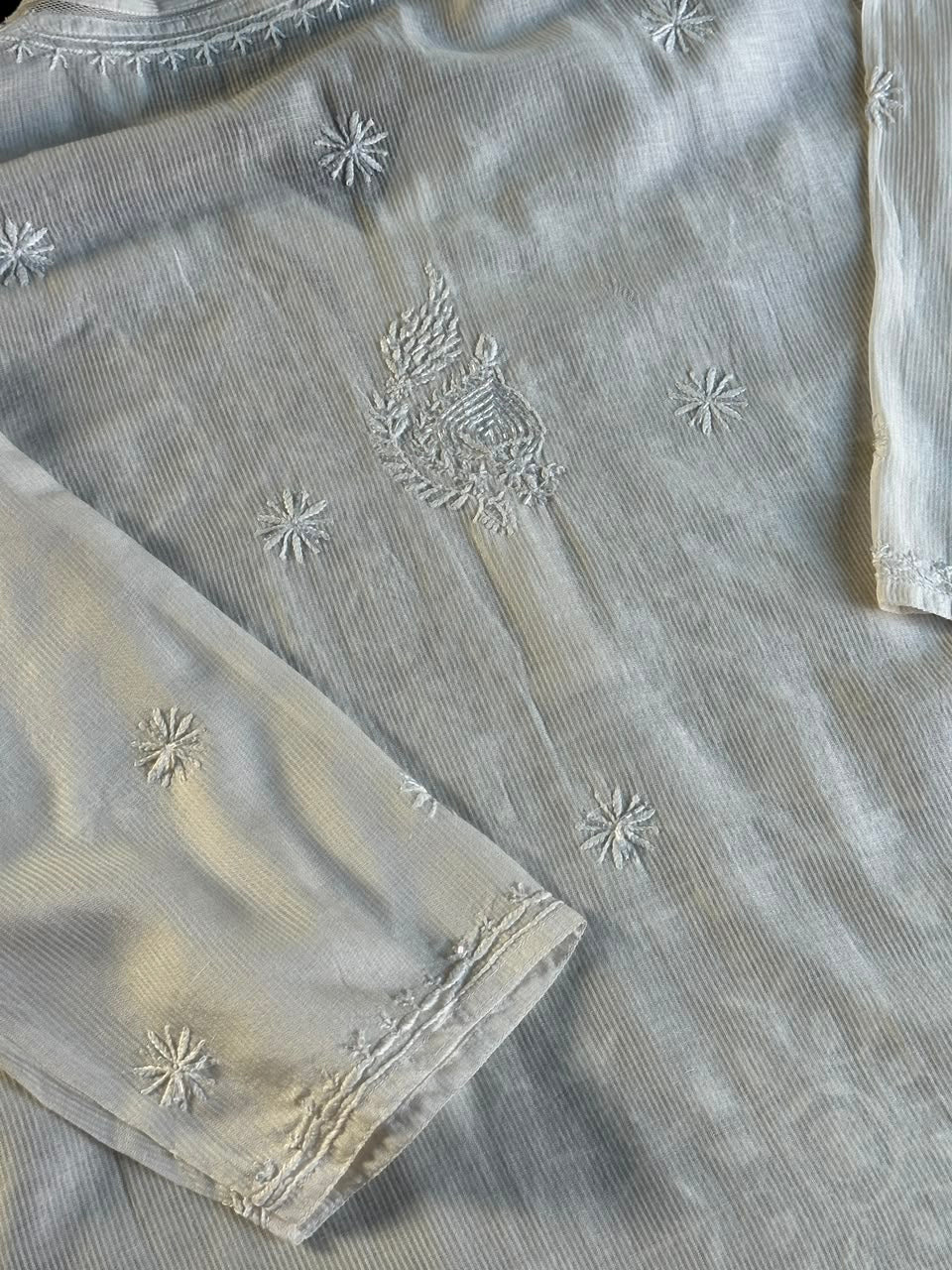 White Chikankari Embroidered Maheshwari Kurta
