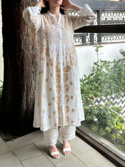 White Cotton Gathered Chikankari Kurta