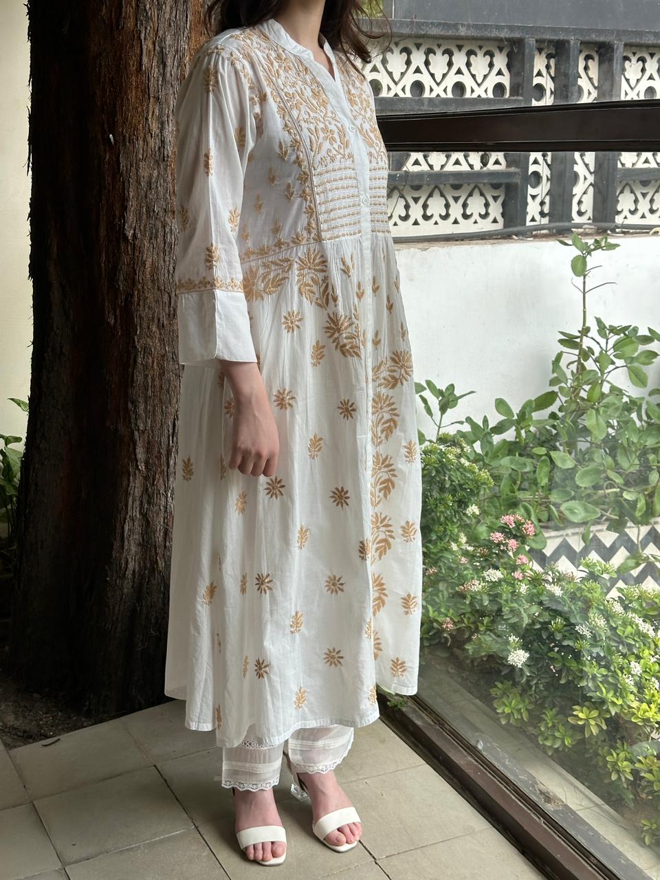 White Cotton Gathered Chikankari Kurta