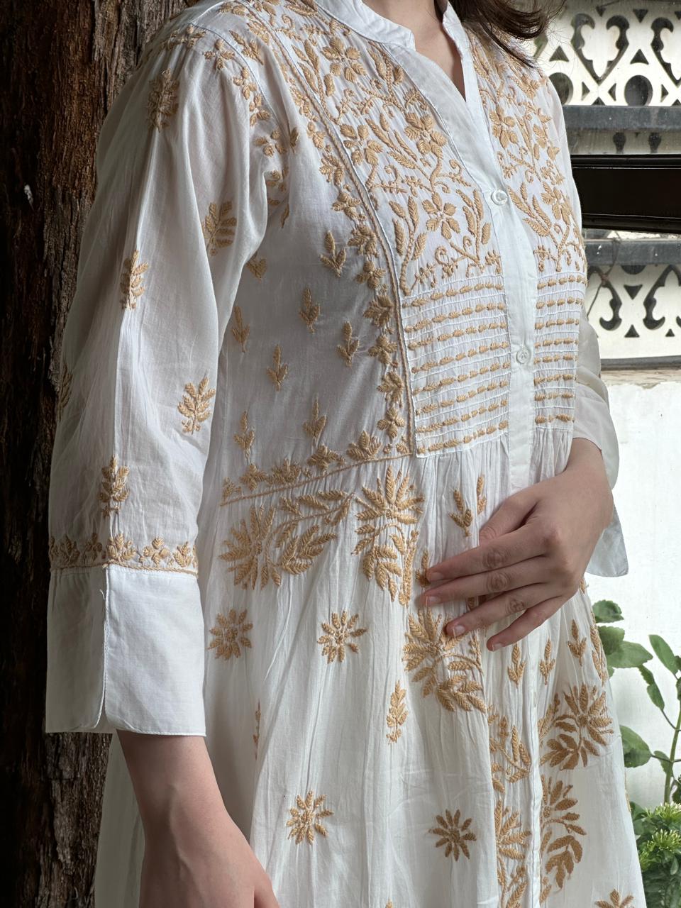 White Cotton Gathered Chikankari Kurta
