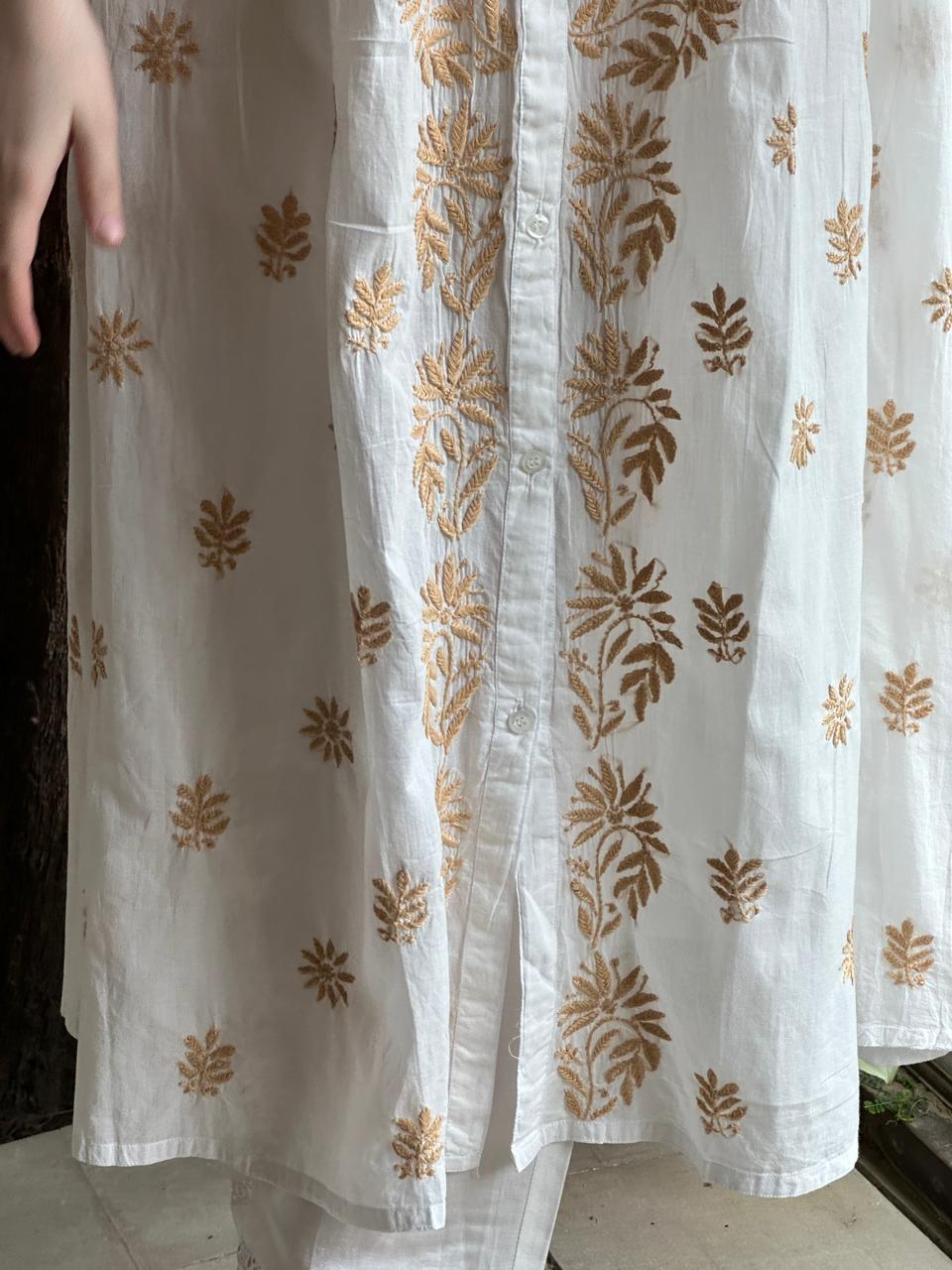 White Cotton Gathered Chikankari Kurta