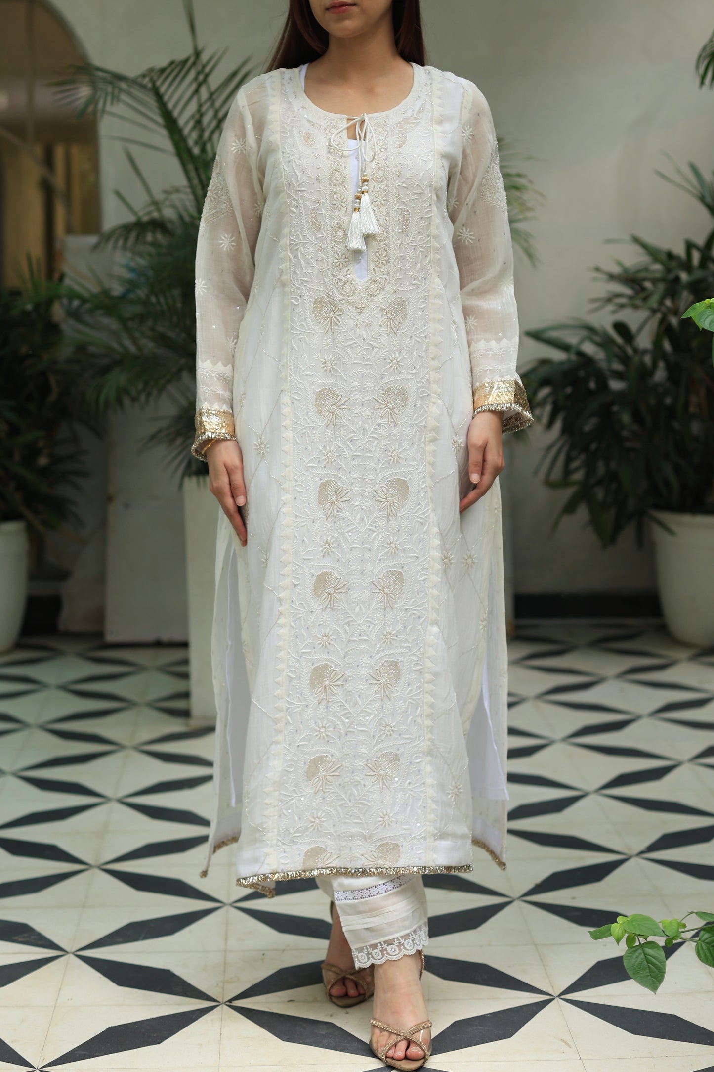 White Mulmul Pearl White Chikankari Ready to Wear Kurta Set