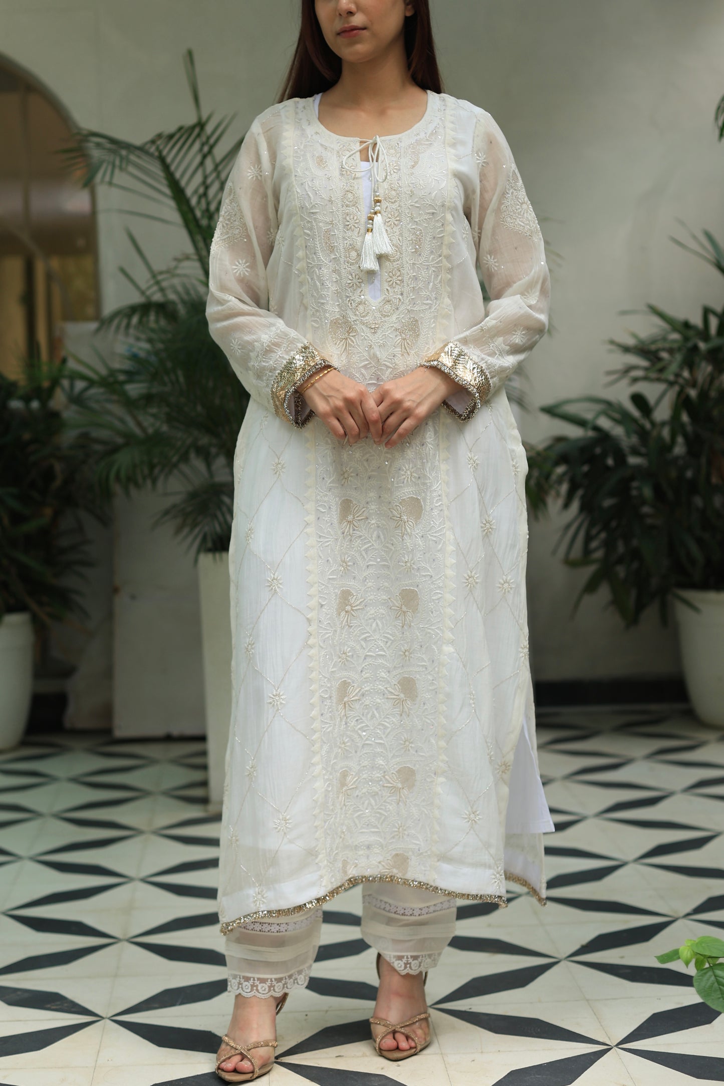 White Mulmul Pearl White Chikankari Ready to Wear Kurta Set