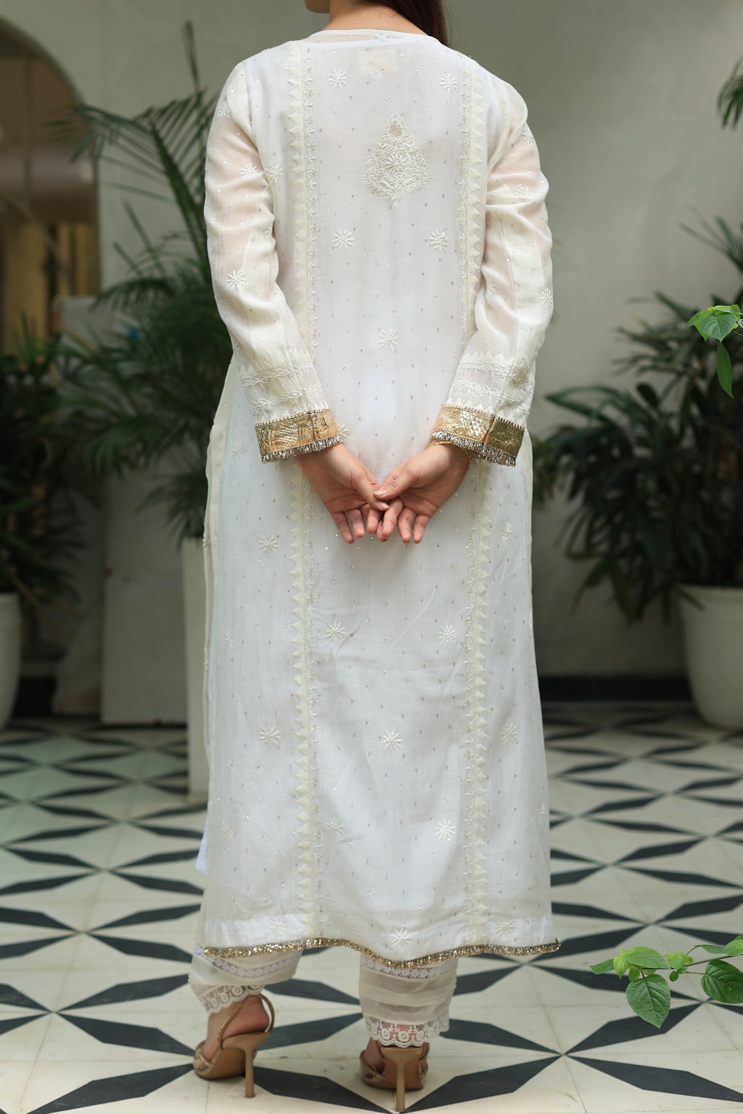 White Mulmul Pearl White Chikankari Ready to Wear Kurta Set