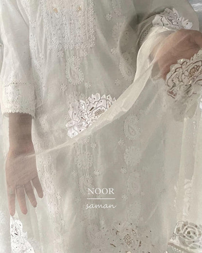 White Noor Organza Rose Motif Chikankari Dupatta