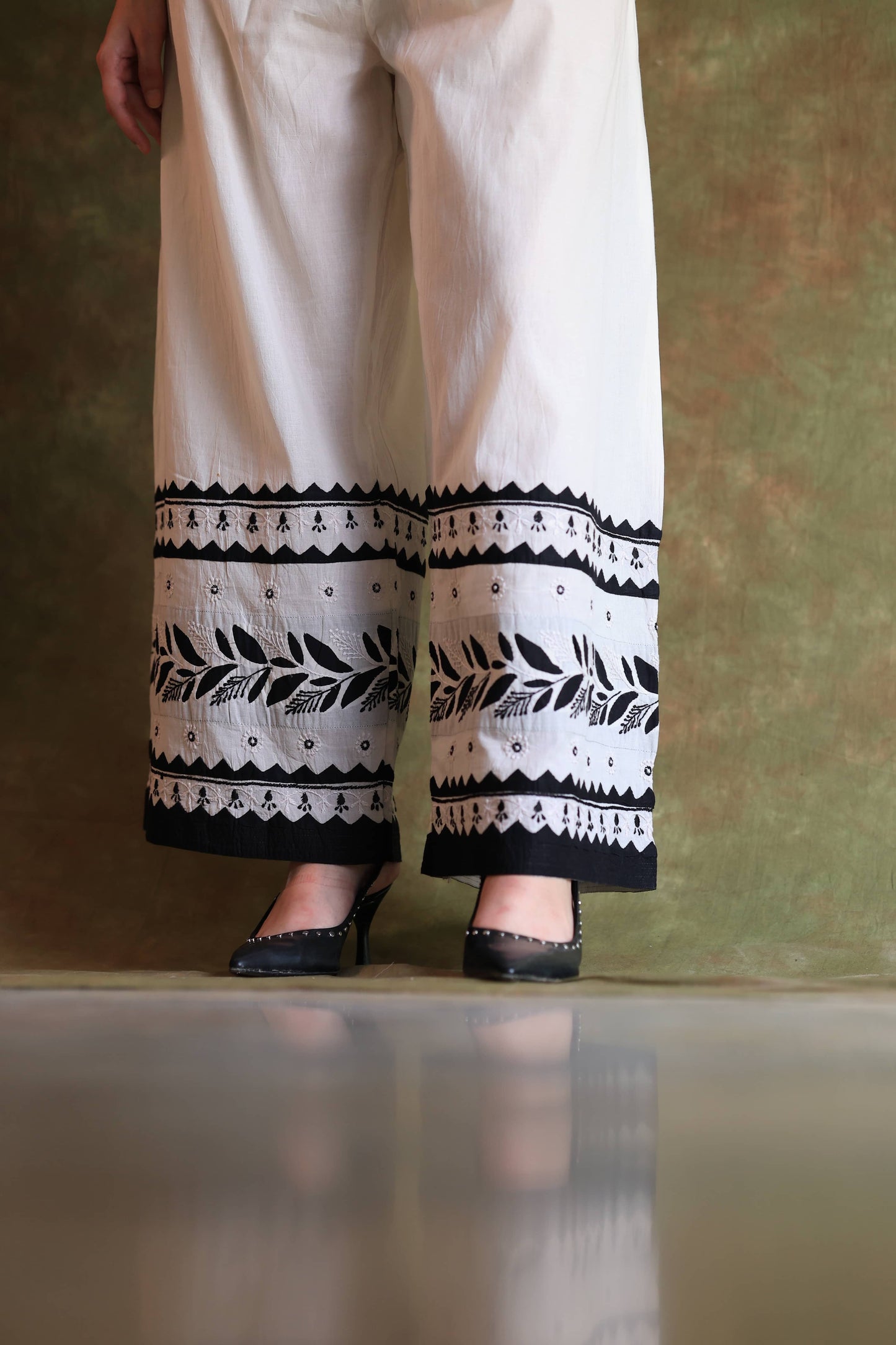 White & Black Daraz Applique Chikankari Palazzo
