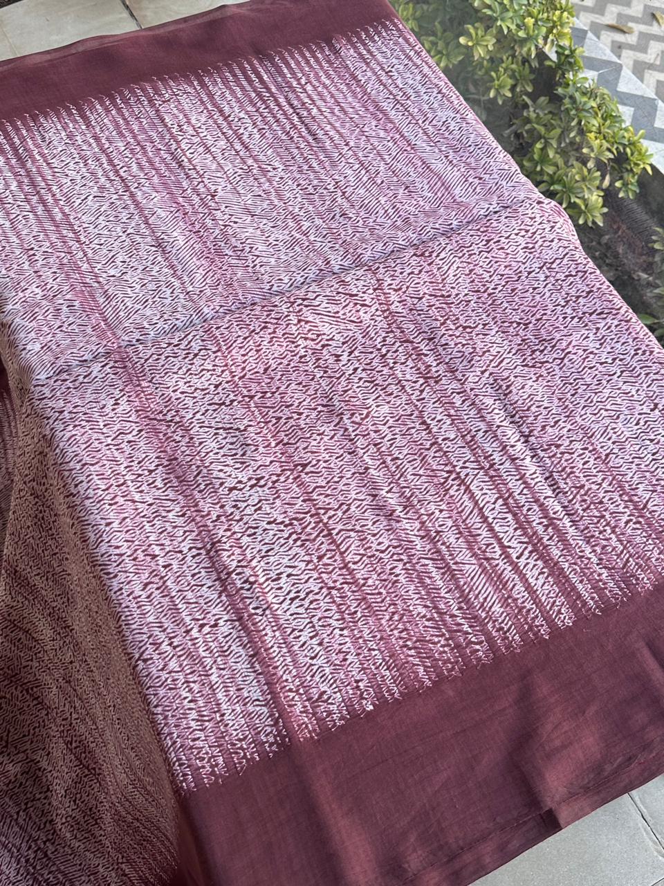 Wine Maroon Shibori Handloom Silk Saree with Contrast Border