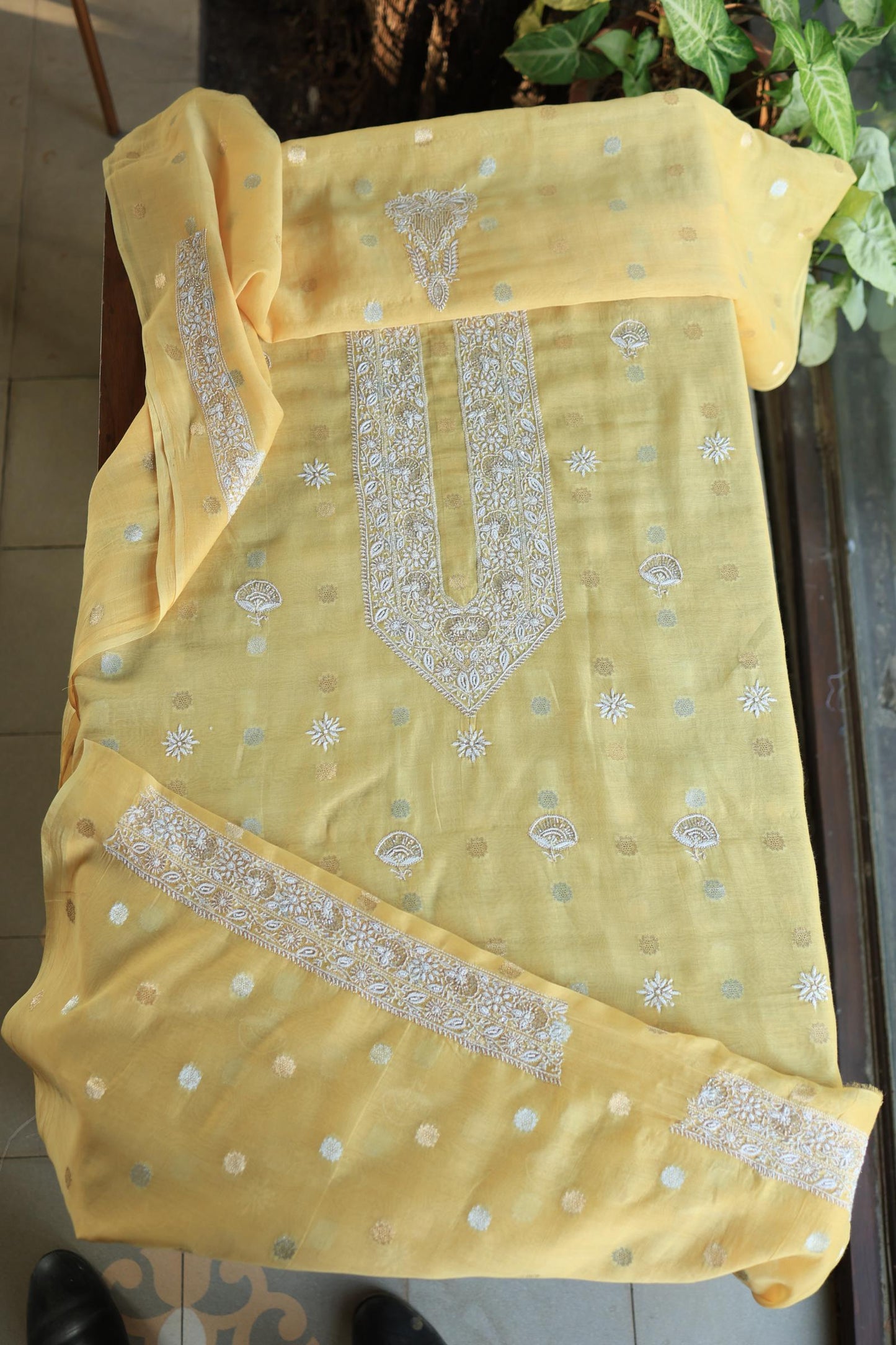 Yellow Shade Zari Chanderi Unisex Chikankari Unstitched Men’s Kurta Fabric