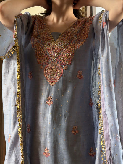 Lavender Zari Chanderi Chikankari Kaftan