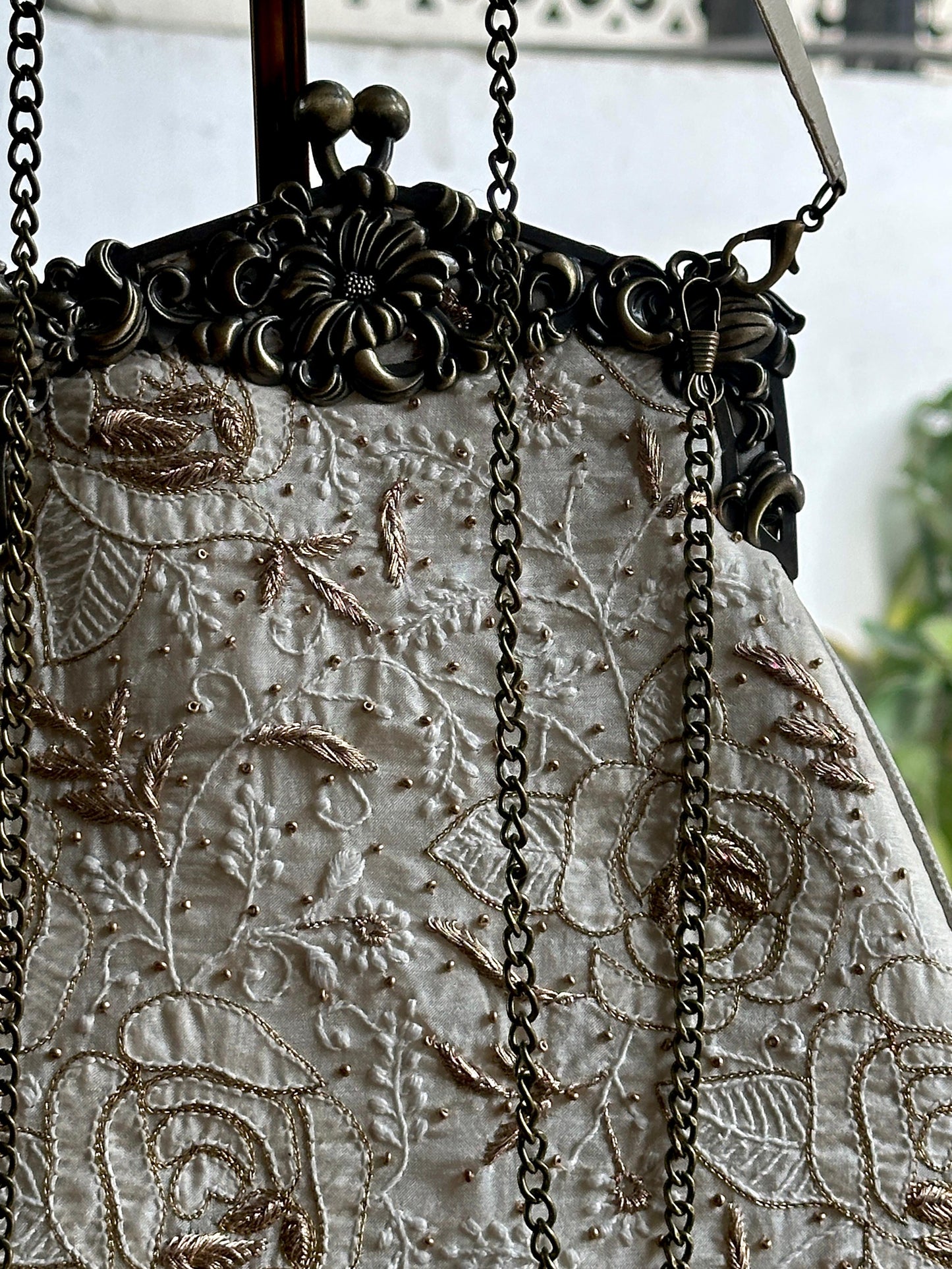 Off White Shade | Vintage Ari Mukaish Sling Bags