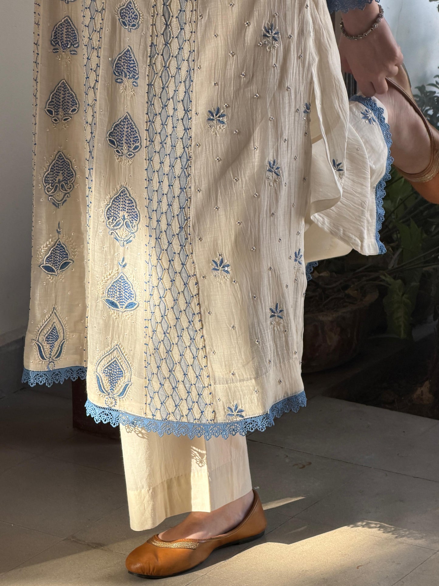 Indigo & Off White Shade Malmal Zari Pearl Work Chikankari Kalidar Kurta Set
