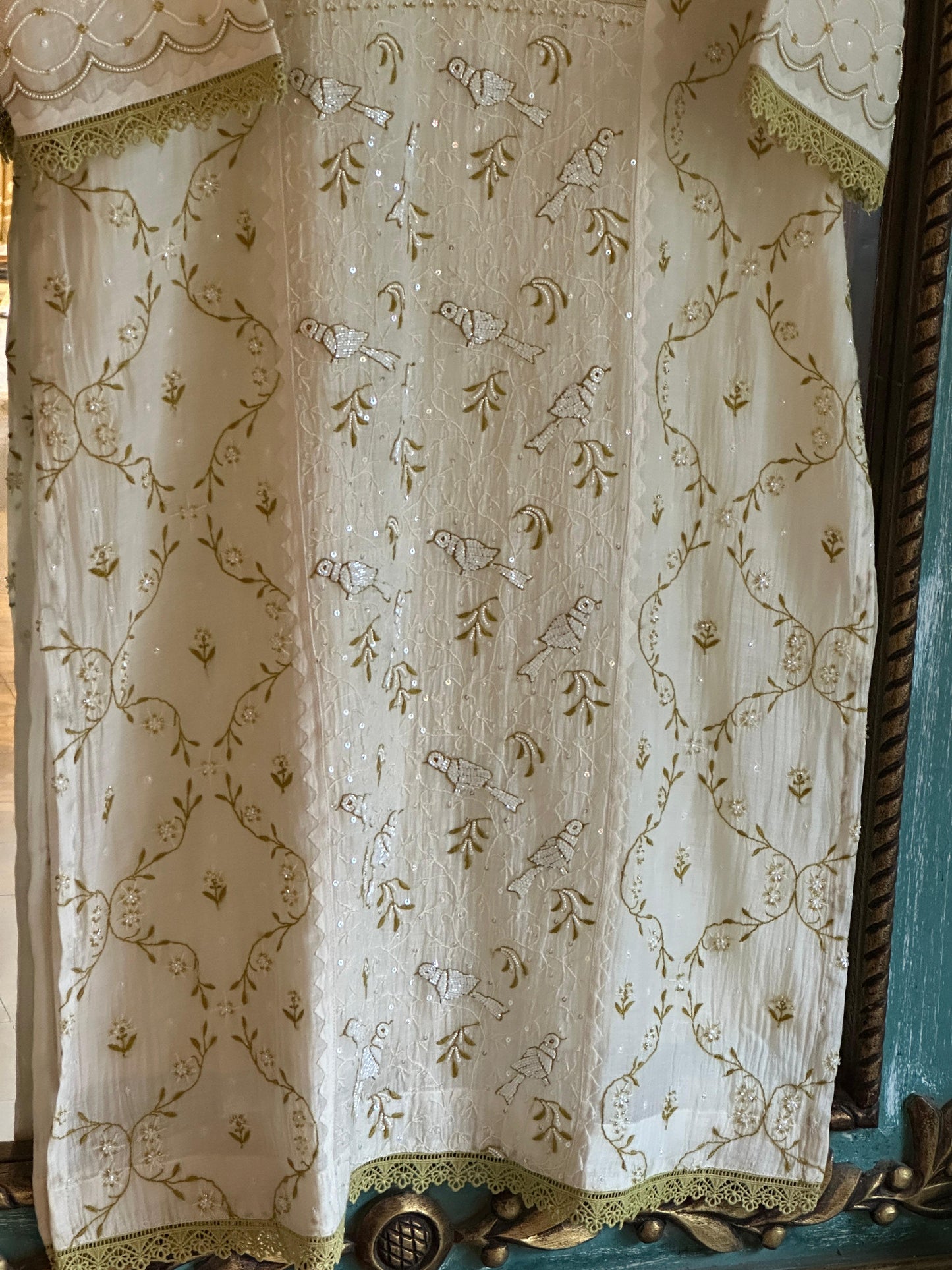 Ivory & Green Mul Chanderi Pearl Work Chikankari Kurta Set