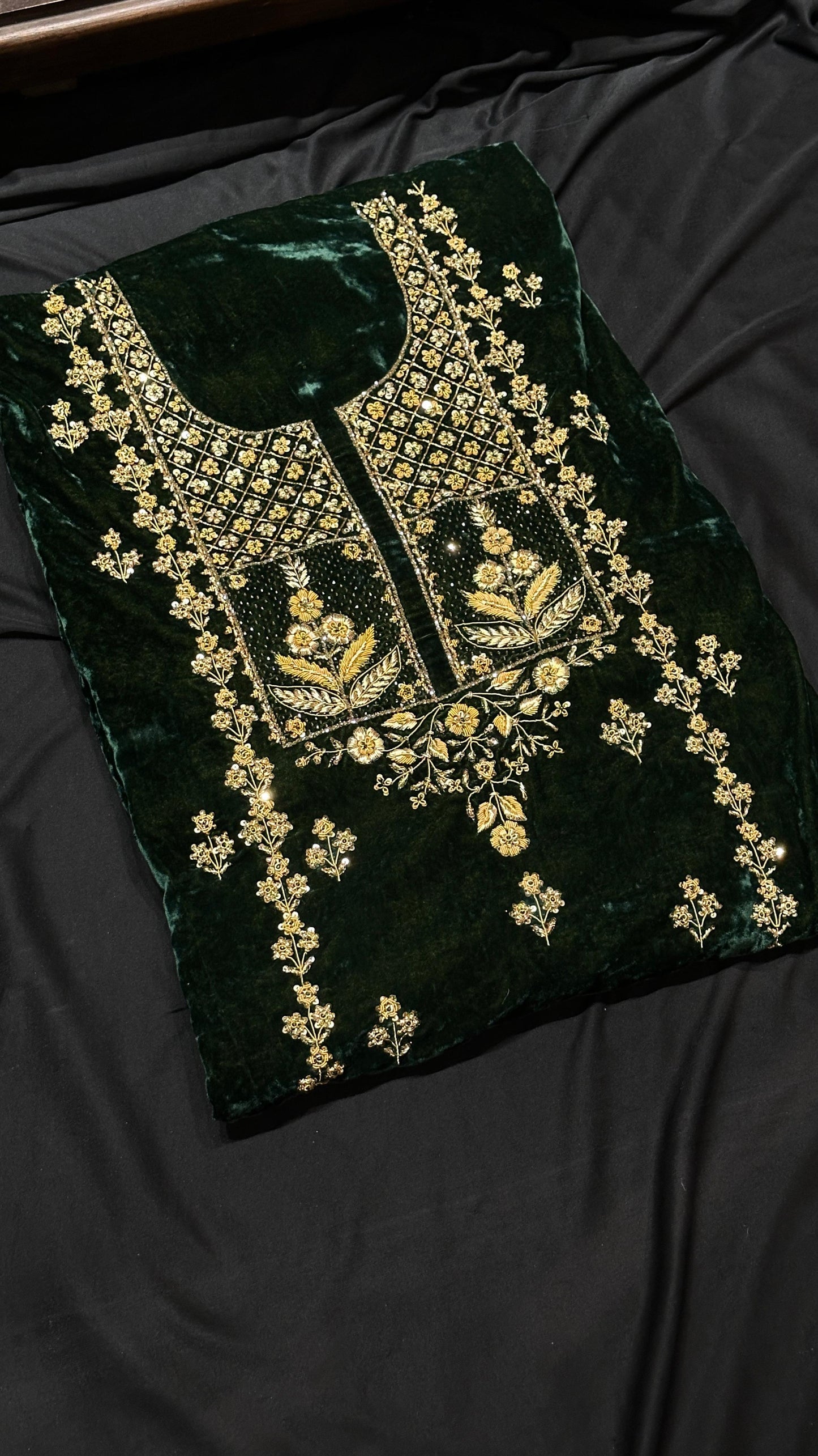 Midnight Moss Shade | Saman Velvet Ready To Wear Kurta Set