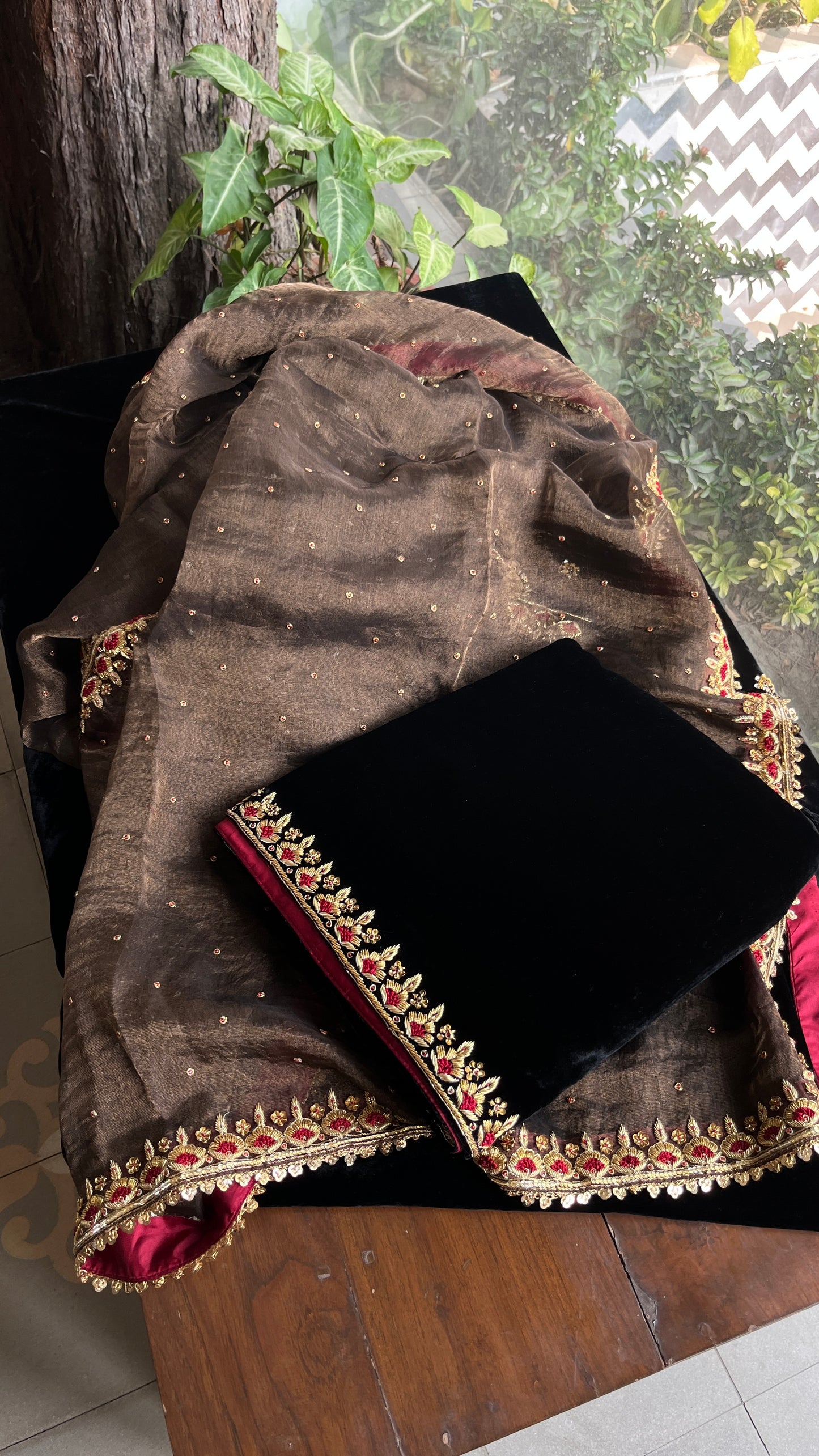 Jet Black & Maroon Shade | Saman Velvet Ready To Wear Kurta Set