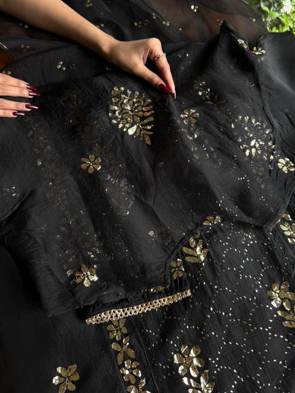 Noor Organza Mukaish Applique Kurta Set
