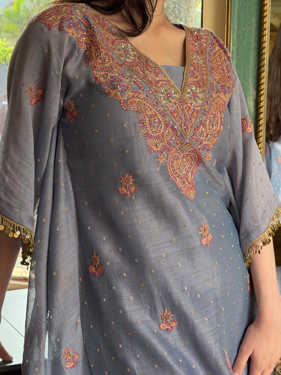 Lavender Zari Chanderi Chikankari Kaftan