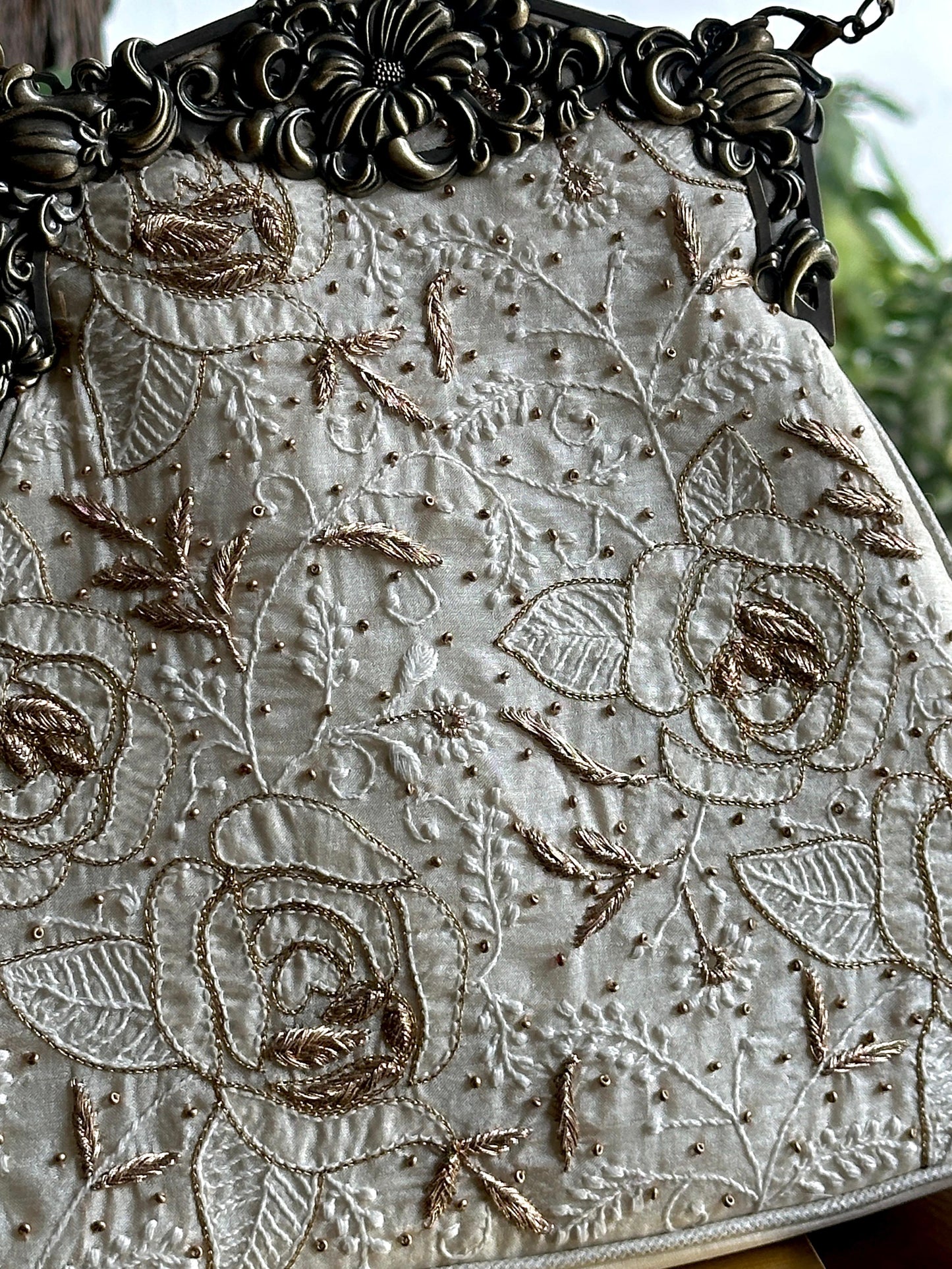 Off White Shade | Vintage Ari Mukaish Sling Bags