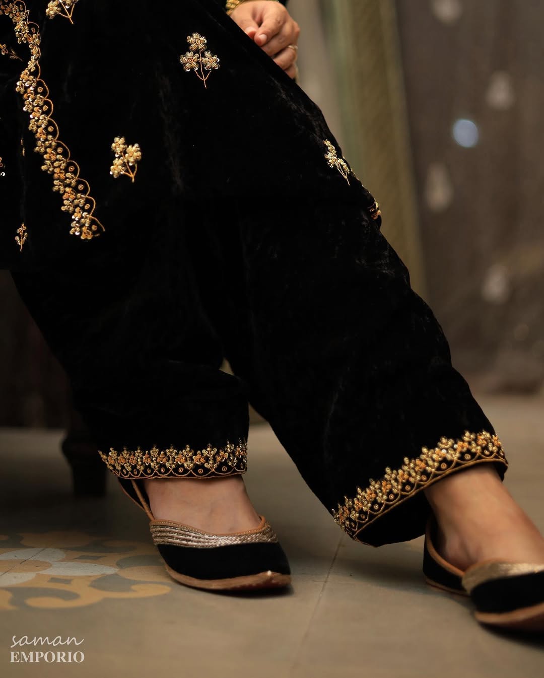 Jet Black Shade | Saman Velvet Ready To Wear Kurta Set