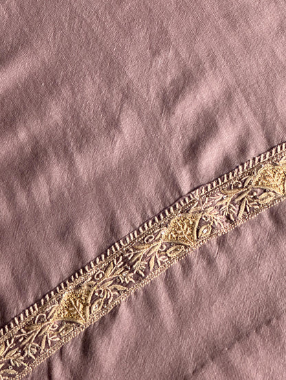 Rose Pink Shade Kashmiri Pashmina Phiran with Handcrafted Ari & Chikankari Embroidery