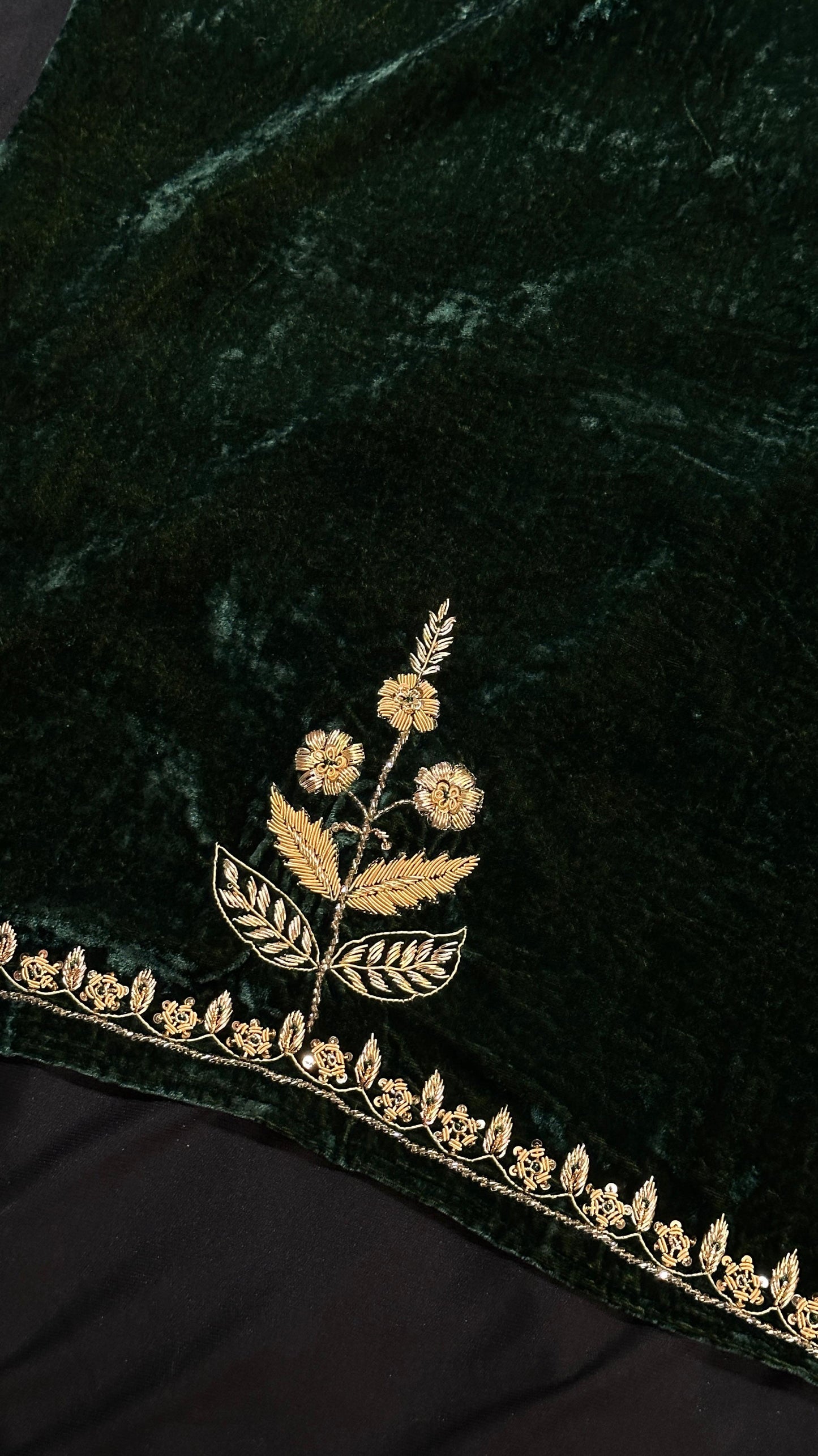 Midnight Moss Shade | Saman Velvet Ready To Wear Kurta Set