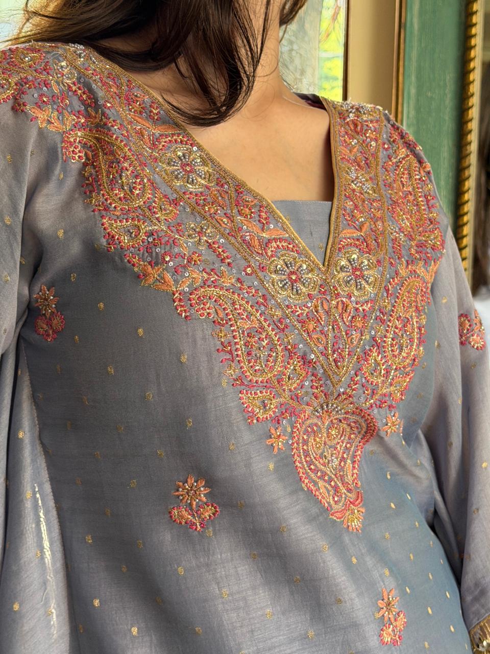 Lavender Zari Chanderi Chikankari Kaftan