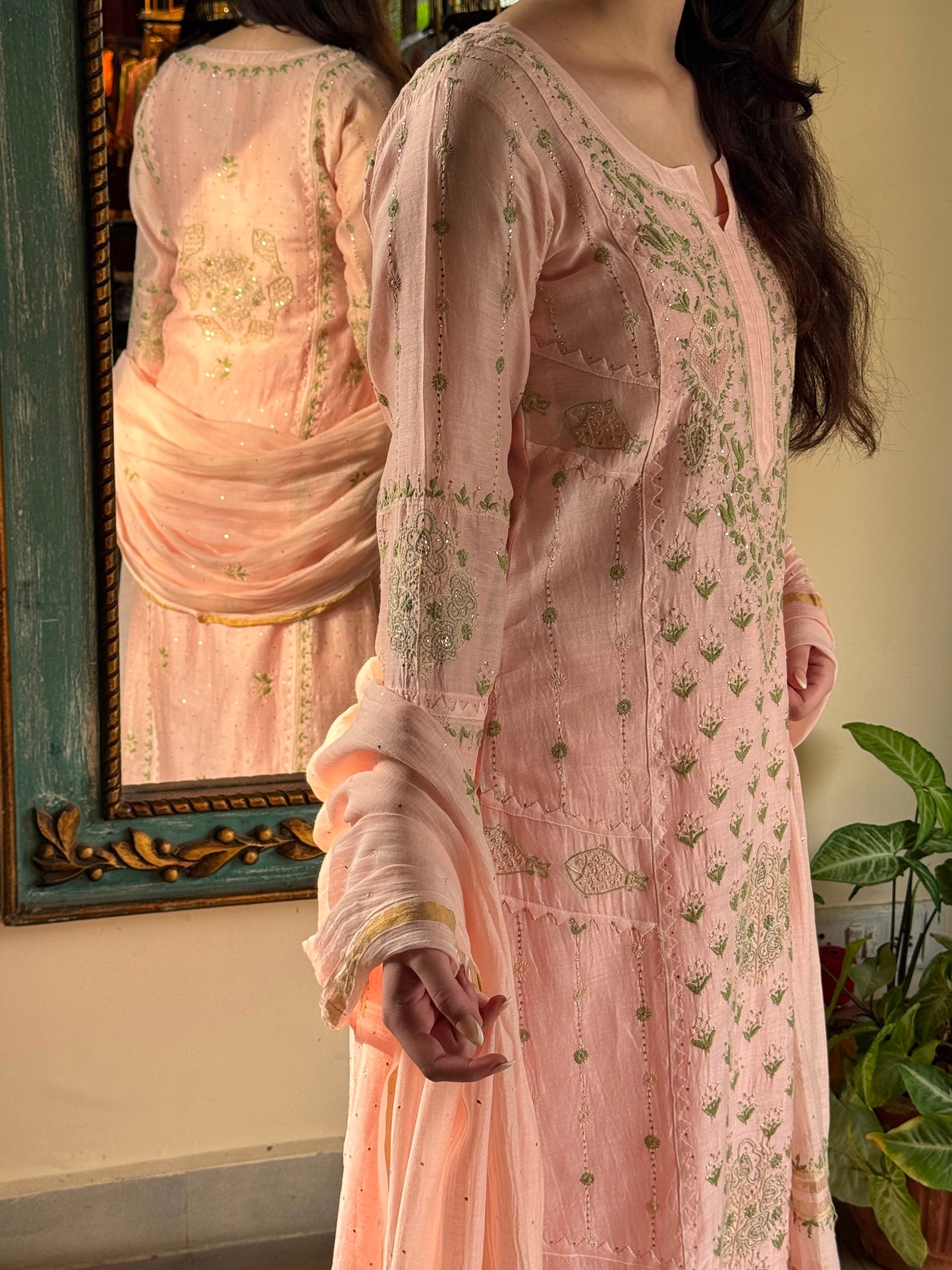 Applique Mahi Motif Soft Pink Mal Chanderi Chikankari Kurta Set