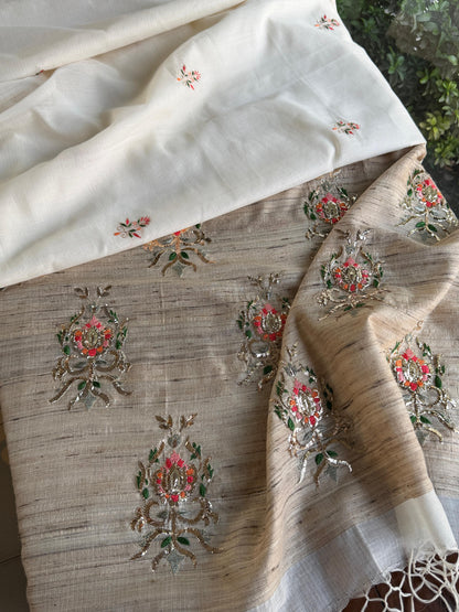 Off White Tussar Silk Gheecha Palla Kota Mukaish Resham Saree