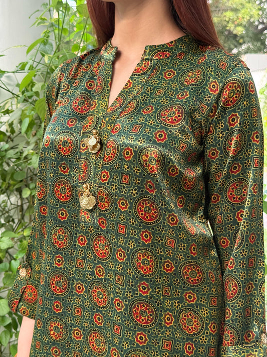 Ajrak Green Multi Shade Mashru Silk, Short Kurta