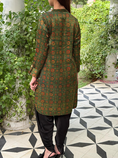 Ajrak Green Multi Shade Mashru Silk, Short Kurta