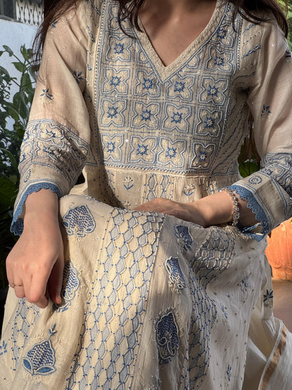 Indigo & Off White Shade Malmal Zari Pearl Work Chikankari Kalidar Kurta Set