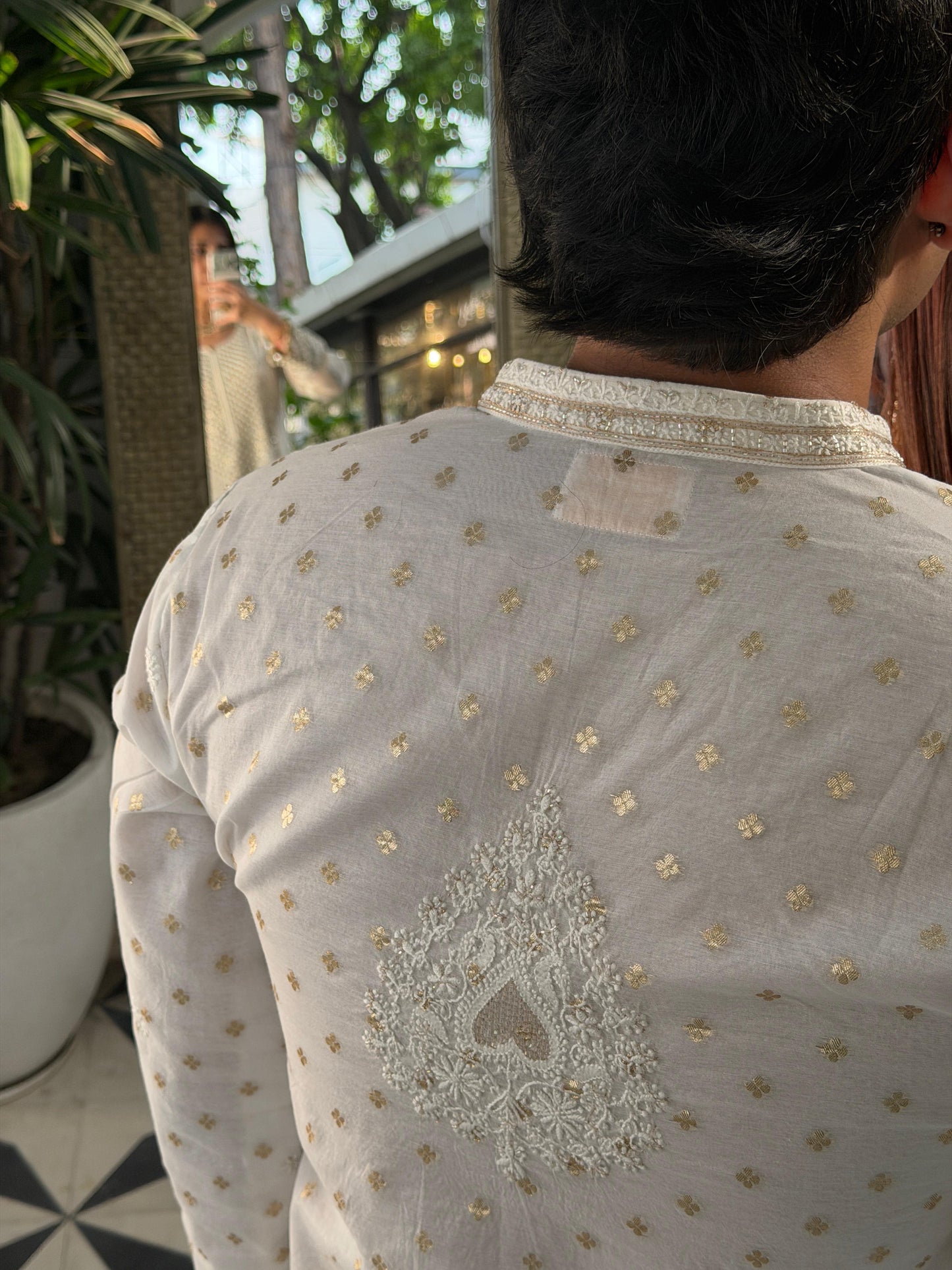 Off White Zari Chanderi Chikankari Ready to Wear Men’s Kurta