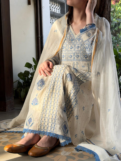 Indigo & Off White Shade Malmal Zari Pearl Work Chikankari Kalidar Kurta Set
