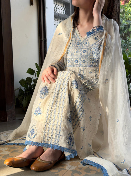 Indigo & Off White Shade Malmal Zari Pearl Work Chikankari Kalidar Kurta Set