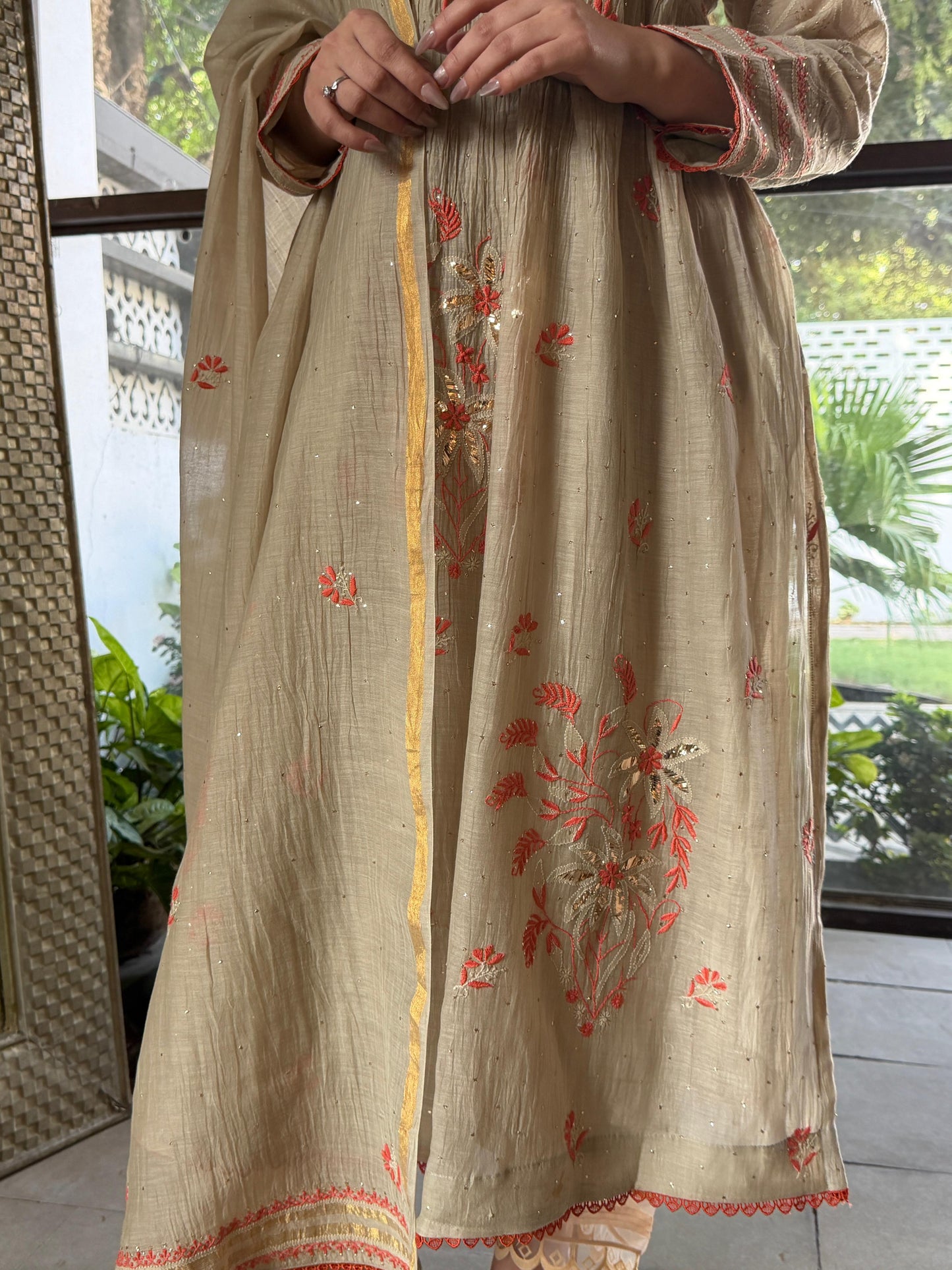 Angi Style Mal Mukaish Kamdani Tux Chikankari Kurta Dupatta Set