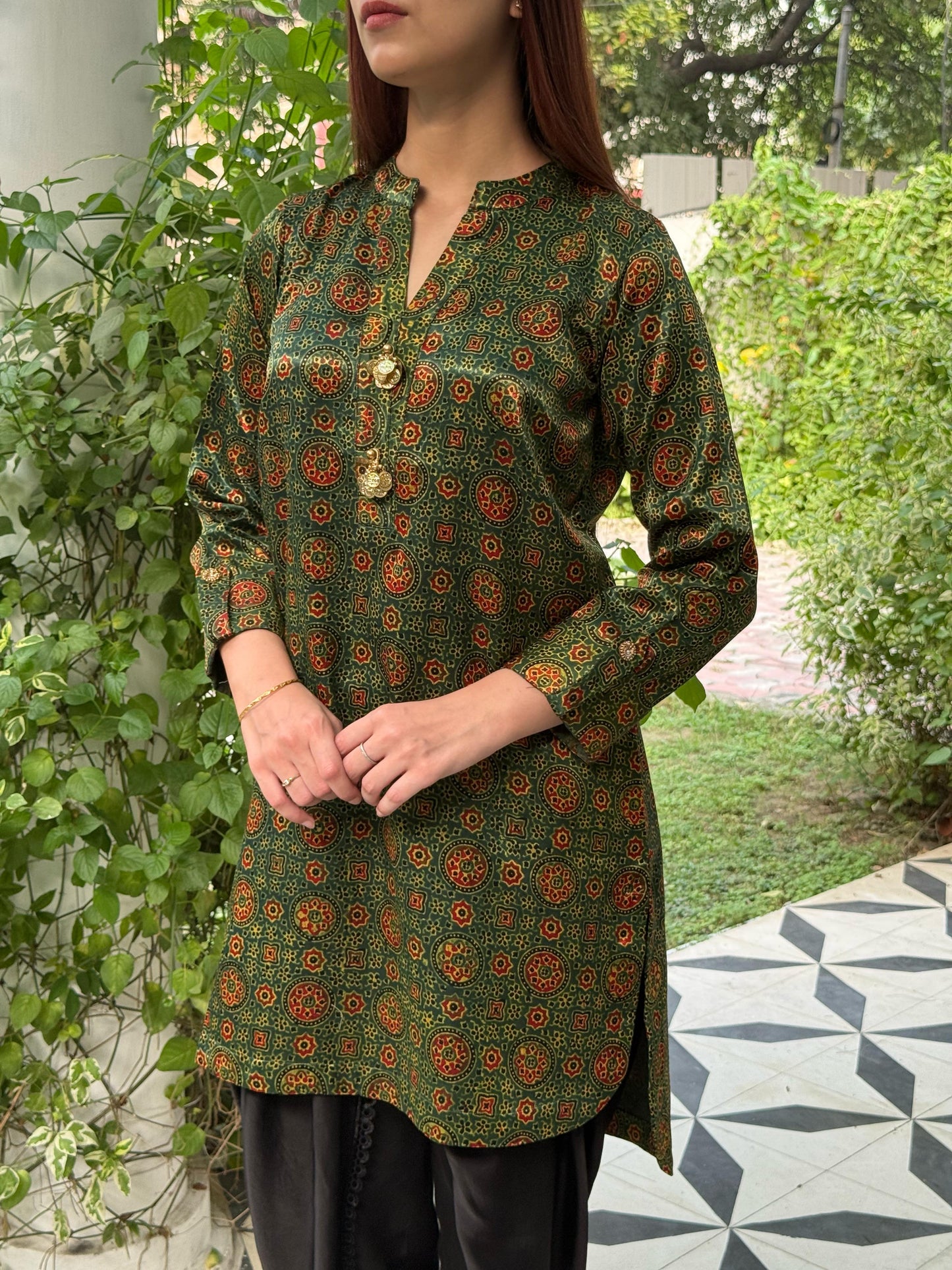 Ajrak Green Multi Shade Mashru Silk, Short Kurta