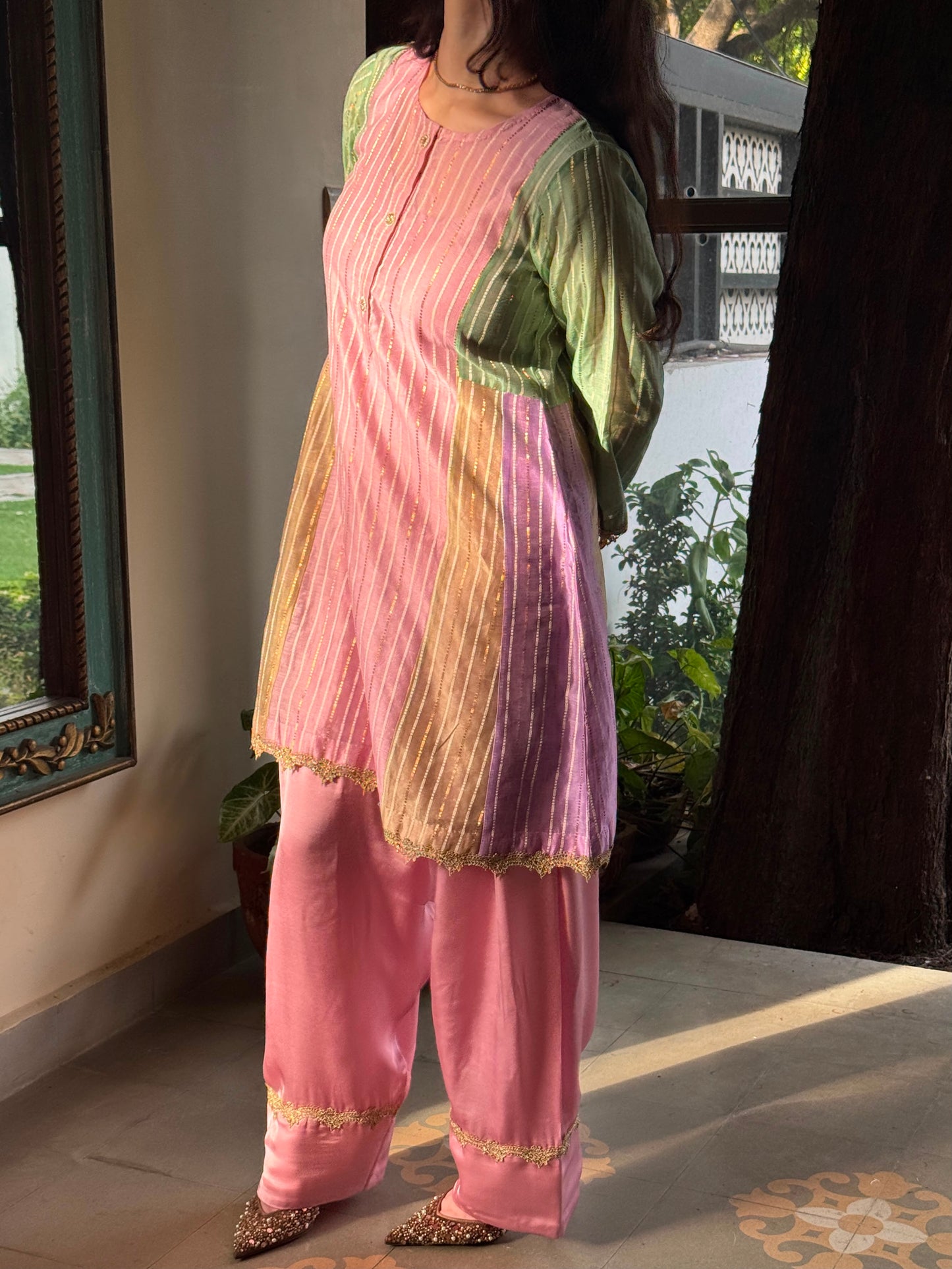 Multi Shade Kalidar Handloom Chikankari Farshi Sets
