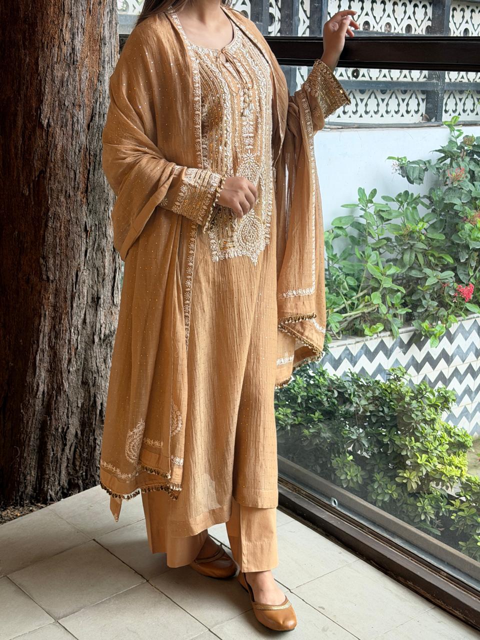 Crush Mul Heavy Chikankari Yoke Kurta Set