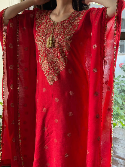 Red Zari Chanderi Chikankari Kaftan