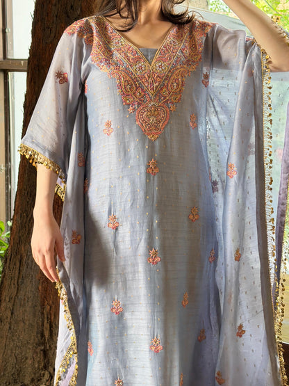 Lavender Zari Chanderi Chikankari Kaftan