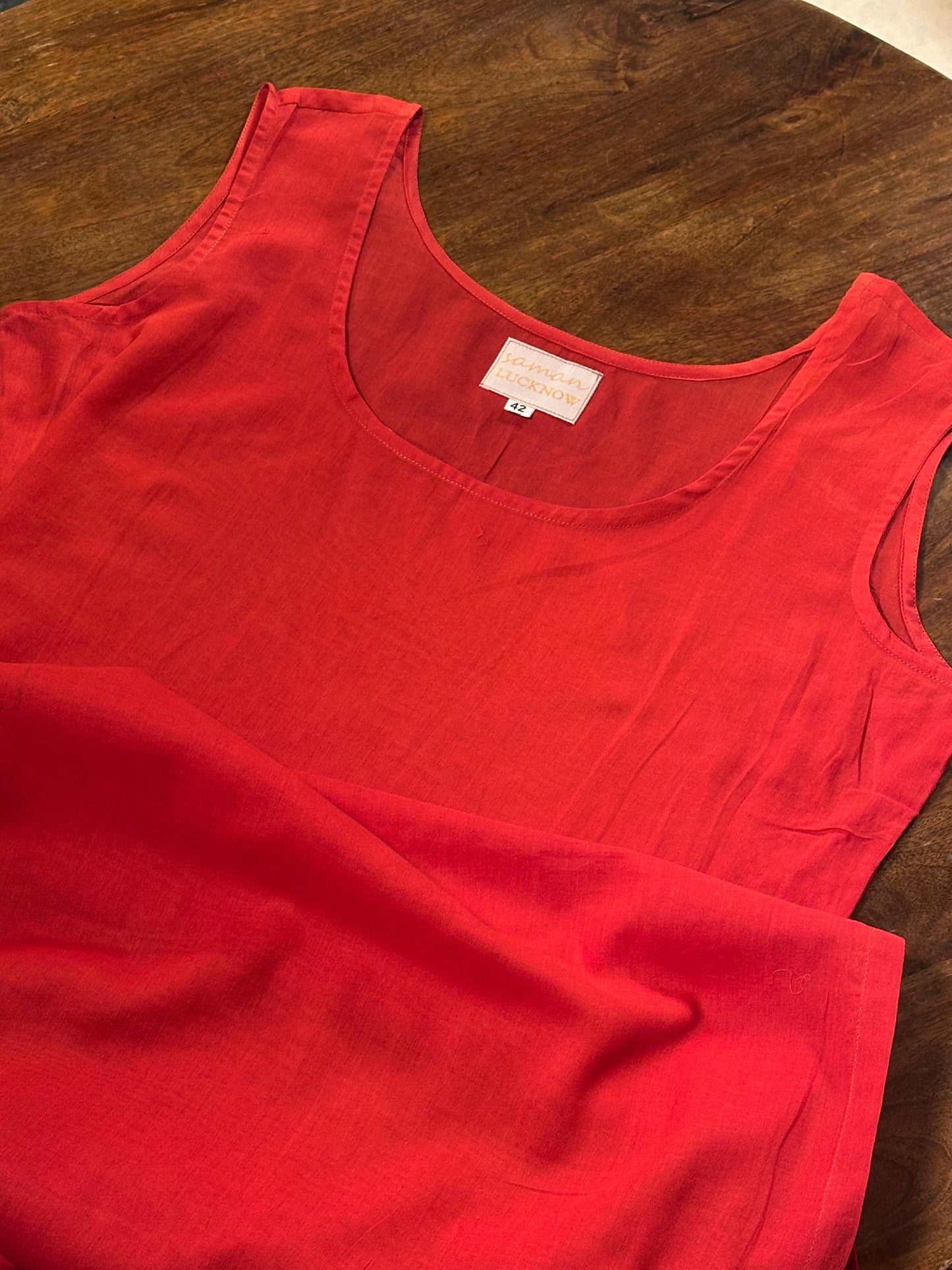 Saman Tomato Red | Malmal Mukaish Kamdani Chikankari Stitched Kurta Dupatta Set