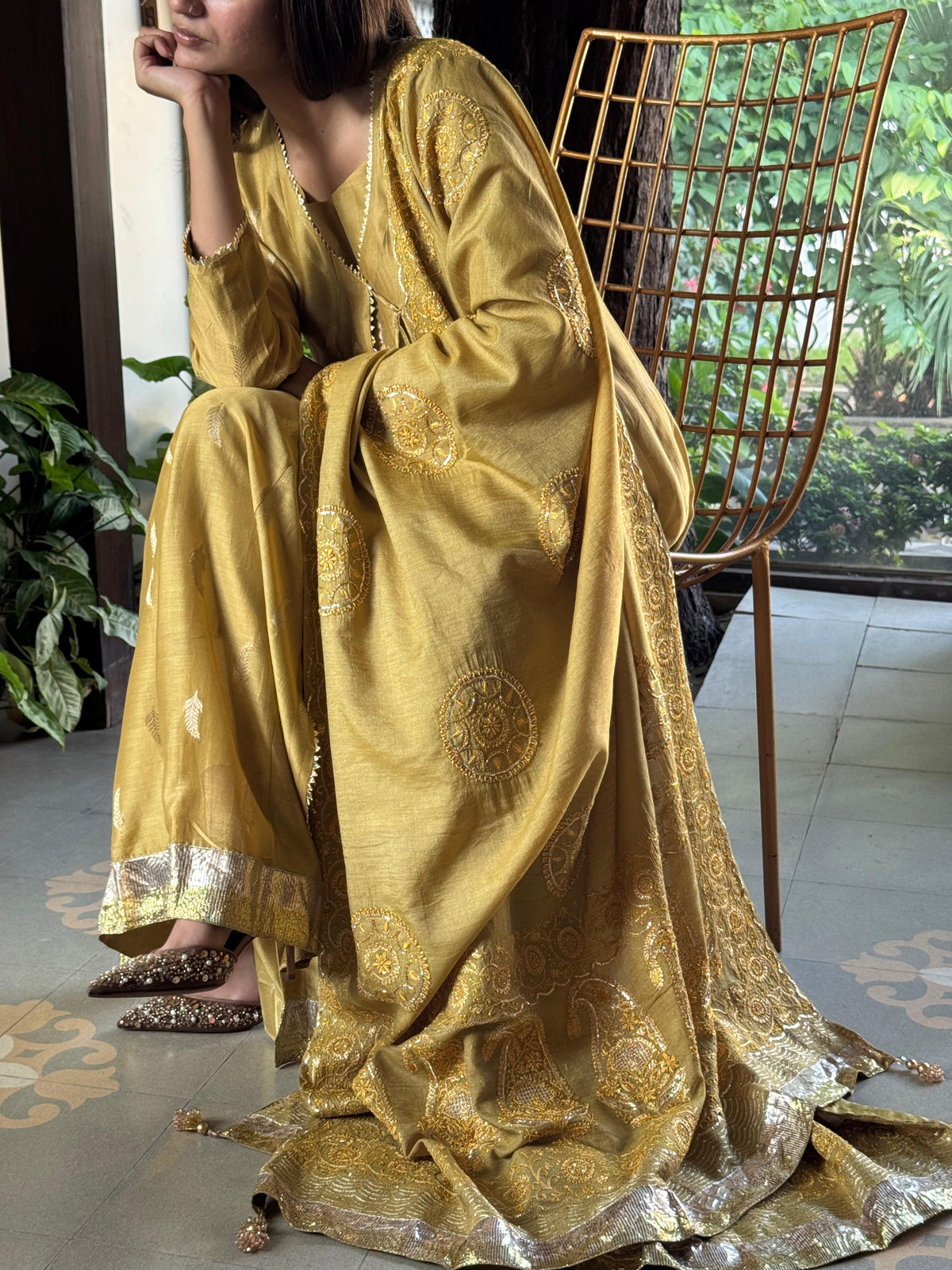 Zari Tissue Chikanakari Ari Heriloom Chikankari Dupatta Angarkha Set