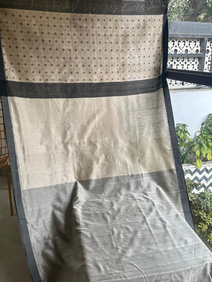 Grey Woven Butta Saree with Contrast Black Border