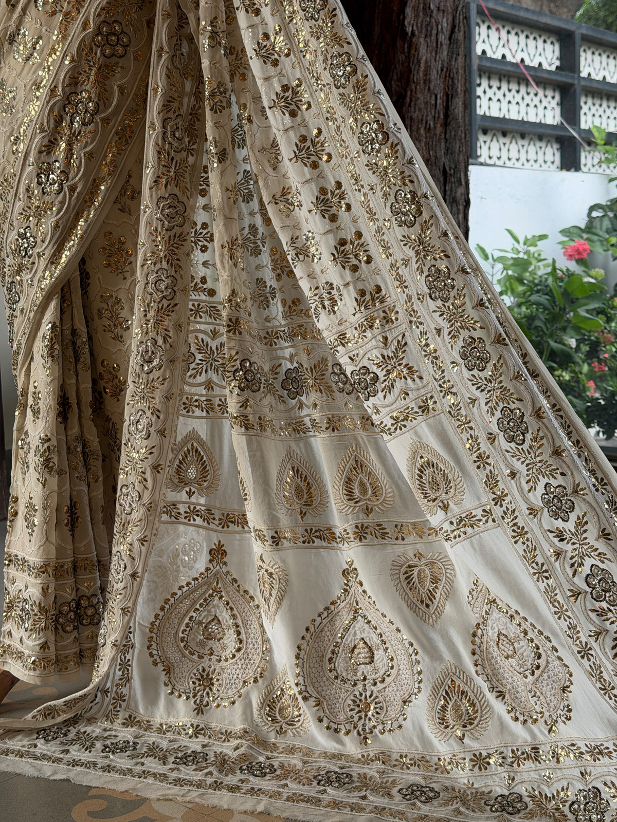 Vintage Dual Shade Mukaish Chikan Heriloom Saree with Blouse